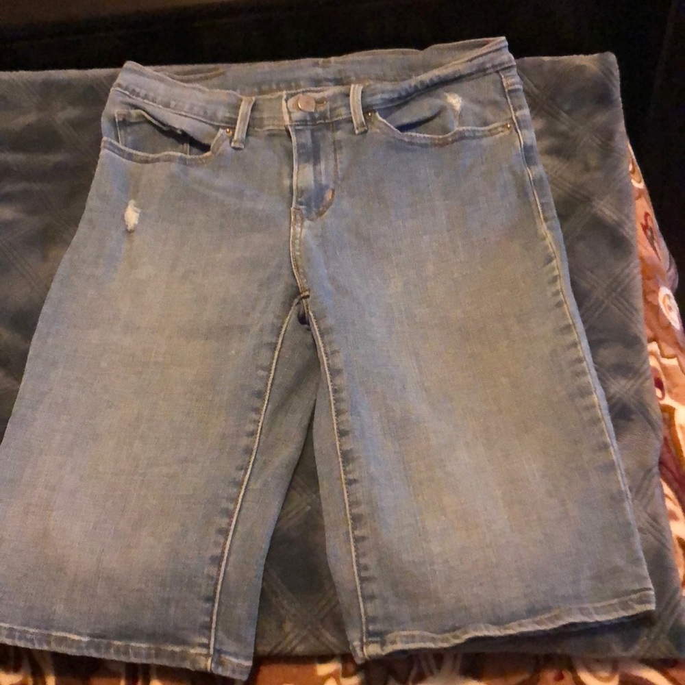 Levi’s Knee Length Shorts